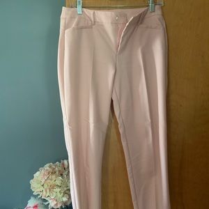 Roz & Ali baby pink capri dress pants